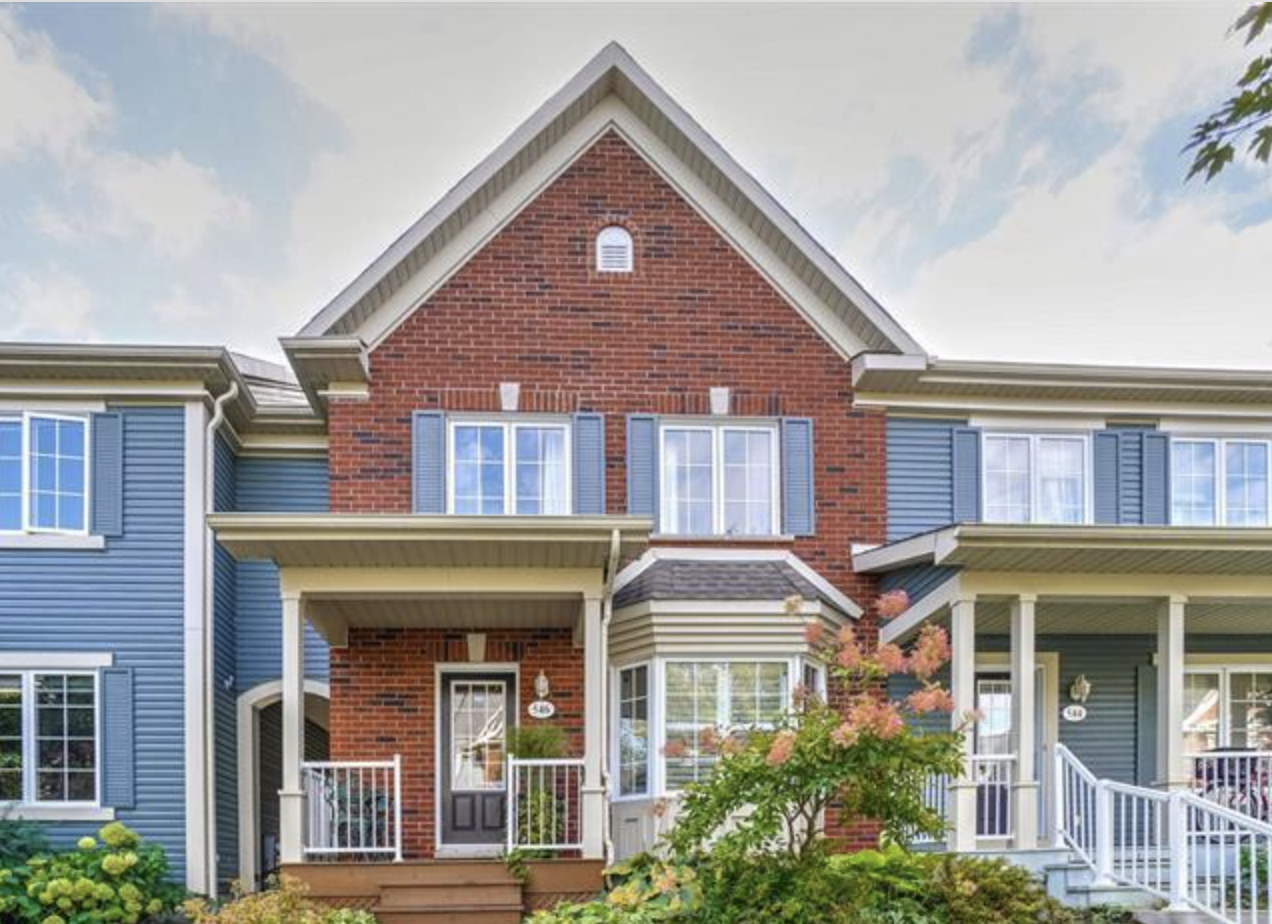 Town house for sale, Mont St-Hilaire